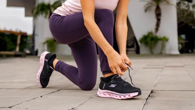 Skechers Discount Cover